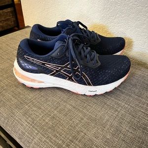 A/ asics Gel-Glyde 4 Women’s Athletic Shoe, Size 7.5.